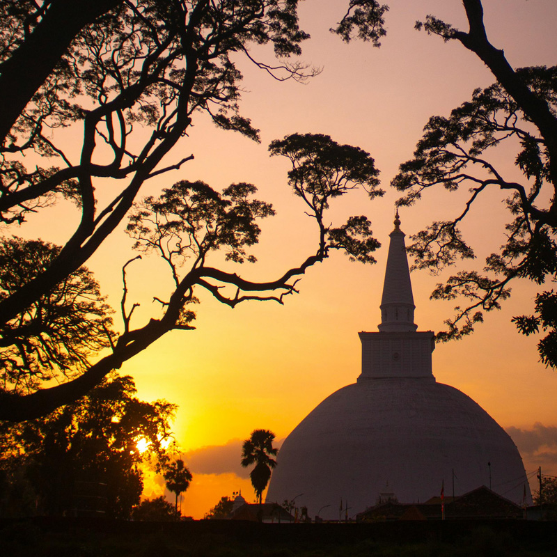Ruwanweli Maha Seya in Anuradhapura, Sri Lanka Ruwanweli Maha Seya in Anuradhapura, Sri Lanka